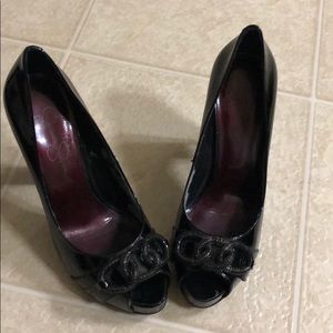 Jessica Simpson pumps